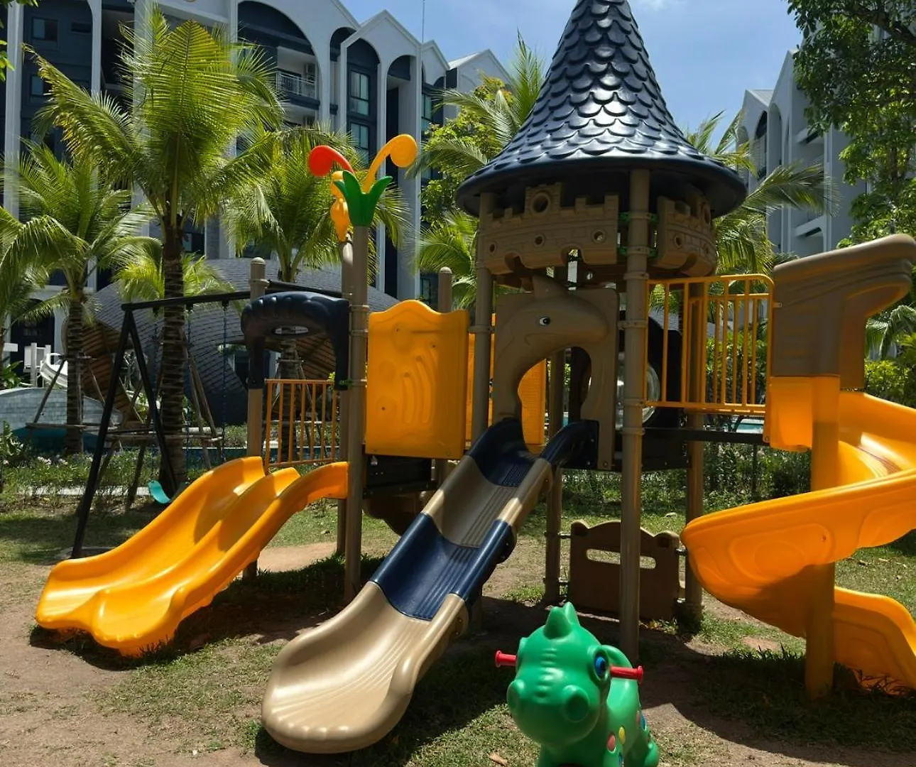 Sabai Family Nest Apartment Nai Yang Thailand